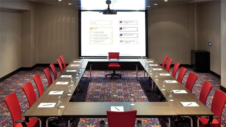 Novotel Dammam Business Park Meeting