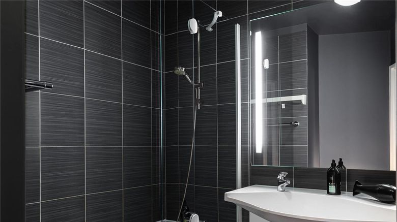 <b>Aparthotel Adagio Paris Montrouge Room</b>. Images powered by <a href="https://iceportal.shijigroup.com/" title="IcePortal" target="_blank">IcePortal</a>.