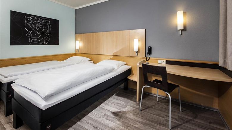 <b>Ibis Hotel Eisenach Room</b>. Images powered by <a href="https://iceportal.shijigroup.com/" title="IcePortal" target="_blank">IcePortal</a>.