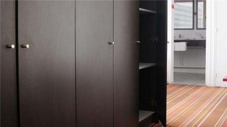 <b>Ibis Styles Segre Room</b>. Images powered by <a href="https://iceportal.shijigroup.com/" title="IcePortal" target="_blank">IcePortal</a>.