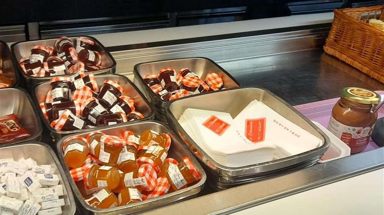 Ibis Styles Segre Restaurant