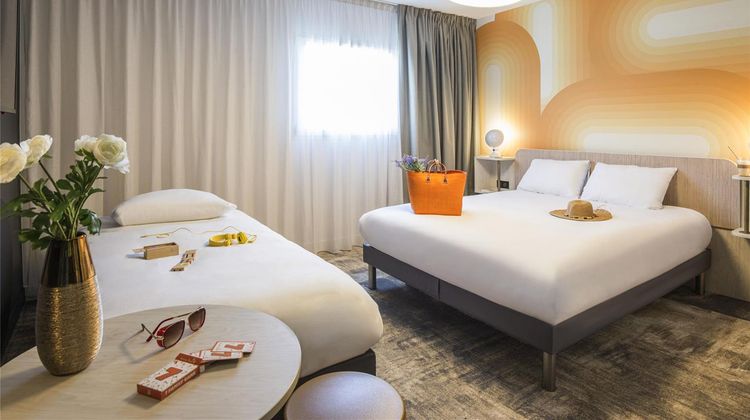 Ibis Styles Pertuis Room
