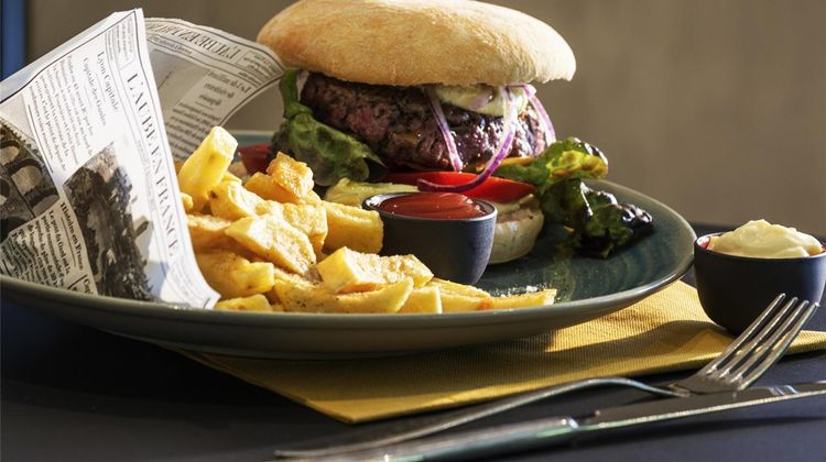 Ibis Styles Pertuis Restaurant