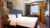 Ibis Friedrichshafen Airport Room
