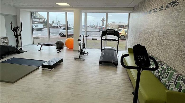 <b>Mercure Dieppe La Presidence Health</b>. Images powered by <a href="https://iceportal.shijigroup.com/" title="IcePortal" target="_blank">IcePortal</a>.