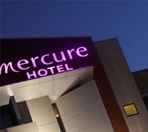 Mercure Sydney Liverpool Exterior
