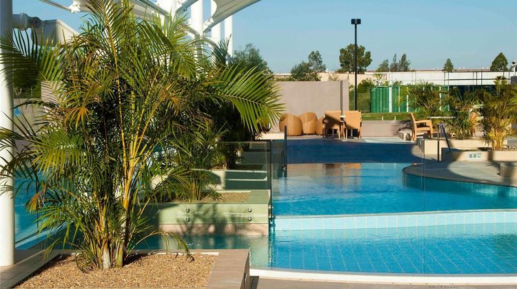 Mercure Sydney Liverpool Exterior