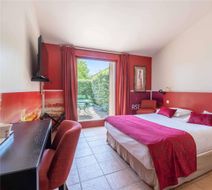 Mercure Aix en Provence Ste Victoire Room