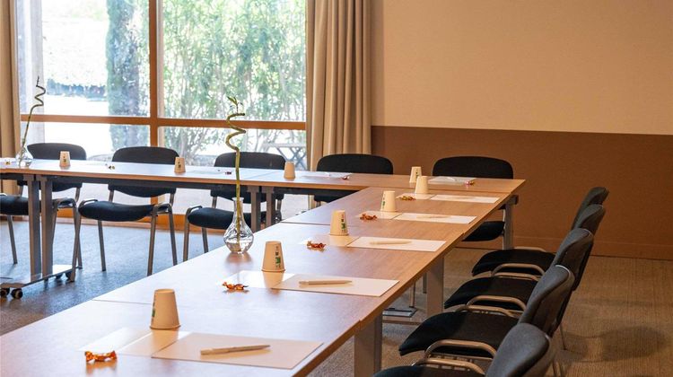 Mercure Aix en Provence Ste Victoire Meeting