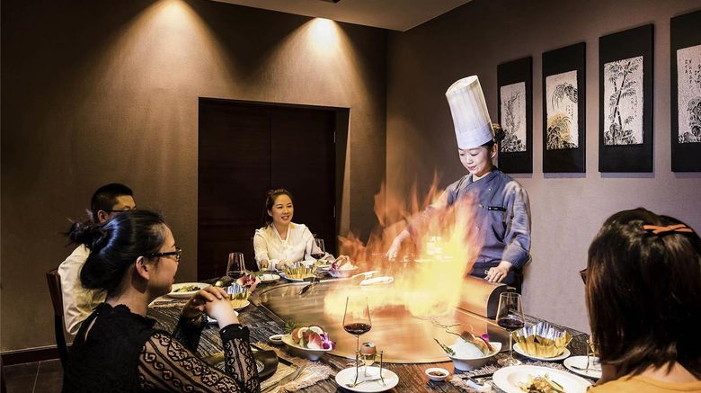 <b>Pullman Beijing South Restaurant</b>. Images powered by <a href="https://iceportal.shijigroup.com/" title="IcePortal" target="_blank">IcePortal</a>.