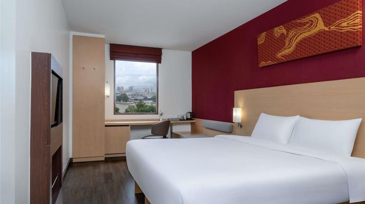 Hotel Ibis Bangkok Riverside Room