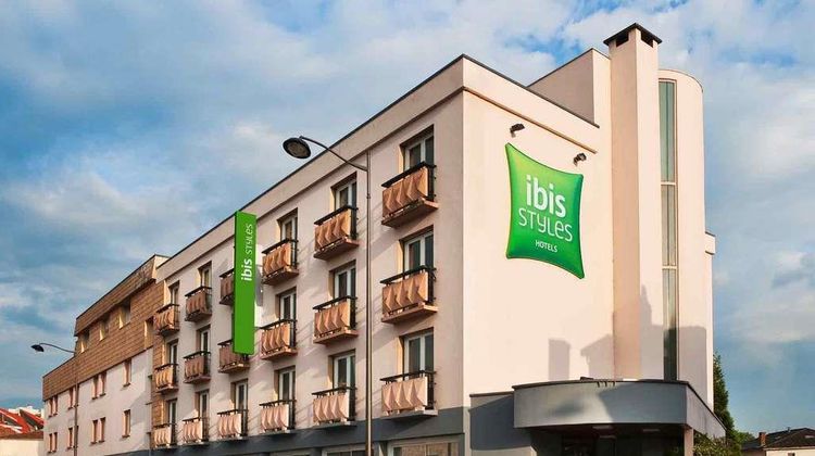 Ibis Styles Saint Dizier Exterior