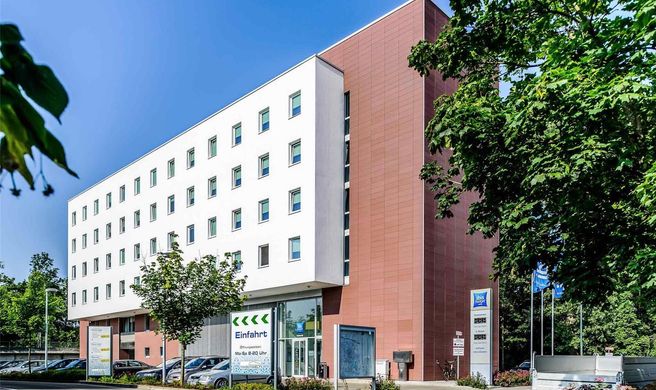 Ibis Budget Augsburg City Exterior