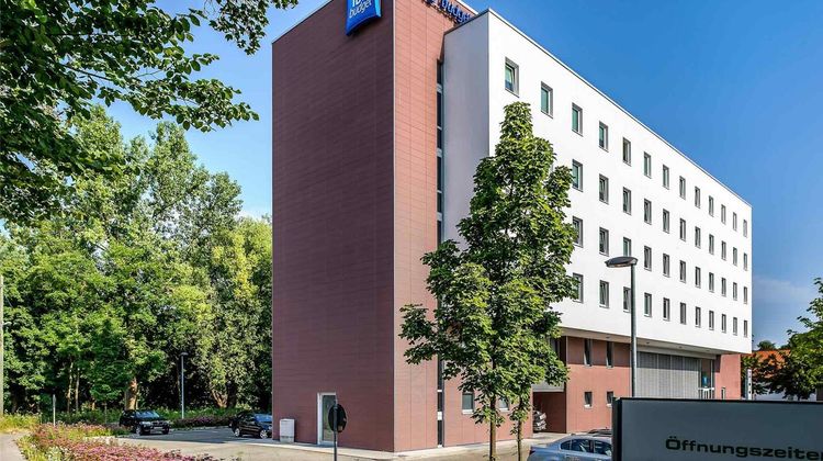 Ibis Budget Augsburg City Exterior