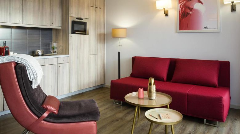 <b>Adagio Basel City Room</b>. Images powered by <a href="https://iceportal.shijigroup.com/" title="IcePortal" target="_blank">IcePortal</a>.