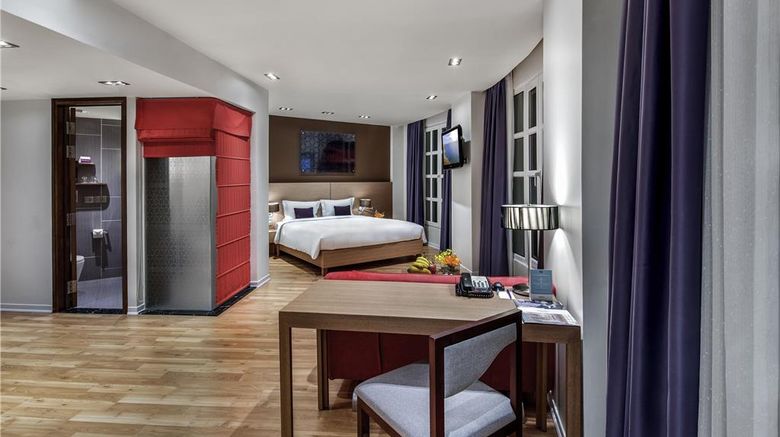 <b>Mercure Hanoi La Gare Room</b>. Images powered by <a href="https://iceportal.shijigroup.com/" title="IcePortal" target="_blank">IcePortal</a>.