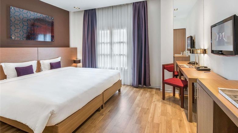 <b>Mercure Hanoi La Gare Room</b>. Images powered by <a href="https://iceportal.shijigroup.com/" title="IcePortal" target="_blank">IcePortal</a>.