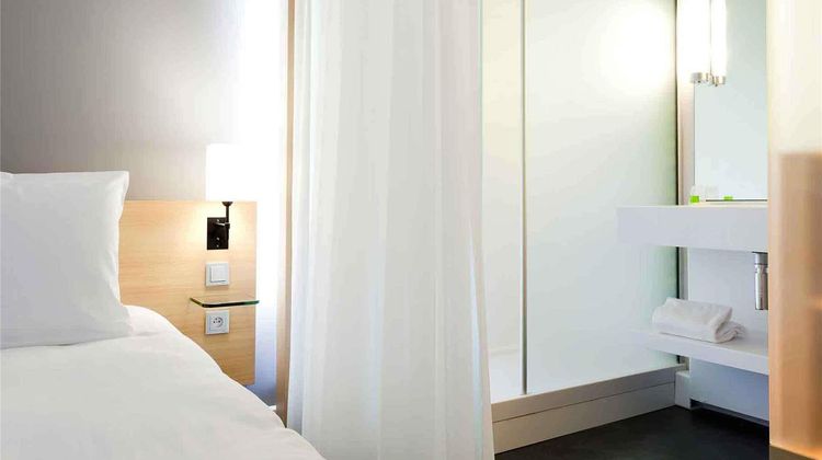 Ibis Styles Nantes Reze Airport Room
