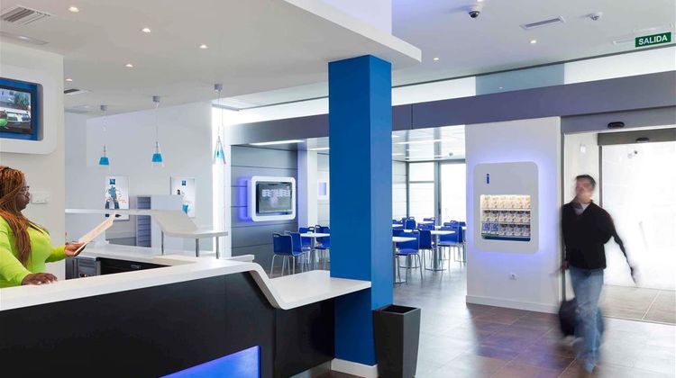 Ibis Budget Madrid Vallecas Exterior