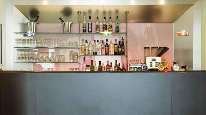 <b>Ibis Esch Belval Restaurant</b>. Images powered by <a href="https://iceportal.shijigroup.com/" title="IcePortal" target="_blank">IcePortal</a>.