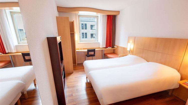 Ibis Esch Belval Room