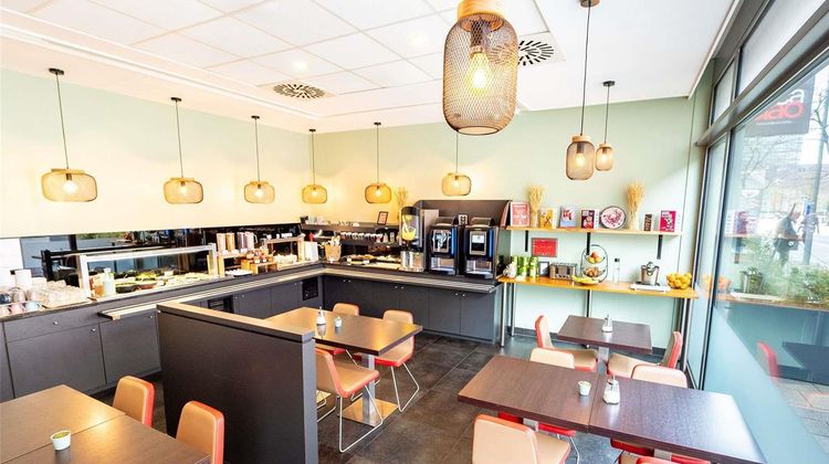 Ibis Esch Belval Restaurant