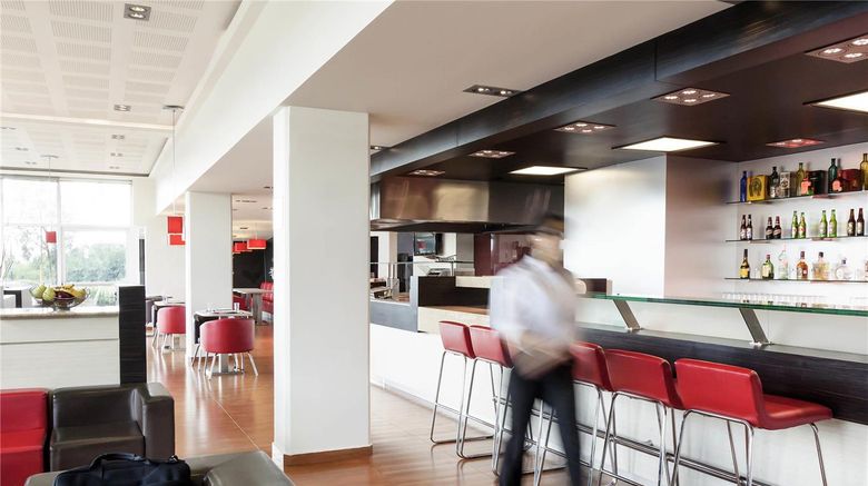 <b>Hotel Ibis Aguascalientes Norte Restaurant</b>. Images powered by <a href="https://iceportal.shijigroup.com/" title="IcePortal" target="_blank">IcePortal</a>.
