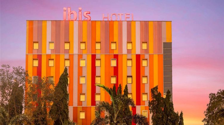 Ibis Navi Mumbai Exterior