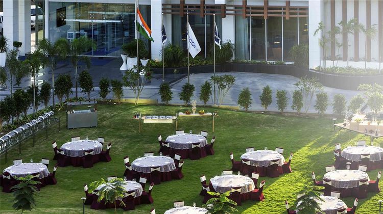 Novotel Chennai Sipcot Exterior