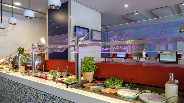 <b>Ibis Styles Berlin Mitte Restaurant</b>. Images powered by <a href="https://iceportal.shijigroup.com/" title="IcePortal" target="_blank">IcePortal</a>.