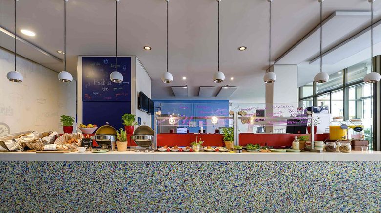 <b>Ibis Styles Berlin Mitte Restaurant</b>. Images powered by <a href="https://iceportal.shijigroup.com/" title="IcePortal" target="_blank">IcePortal</a>.