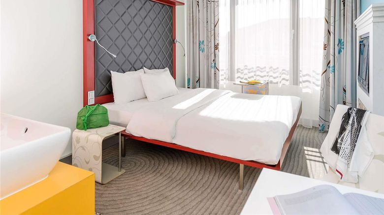 <b>Ibis Styles Berlin Mitte Room</b>. Images powered by <a href="https://iceportal.shijigroup.com/" title="IcePortal" target="_blank">IcePortal</a>.