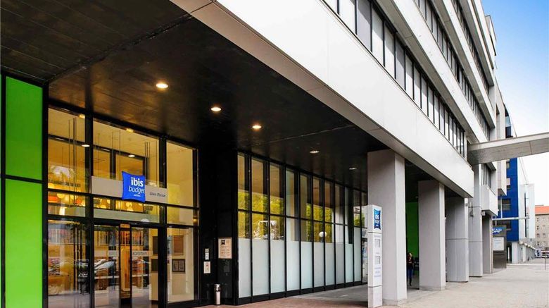 <b>Ibis Budget Wien Messe Exterior</b>. Images powered by <a href="https://iceportal.shijigroup.com/" title="IcePortal" target="_blank">IcePortal</a>.