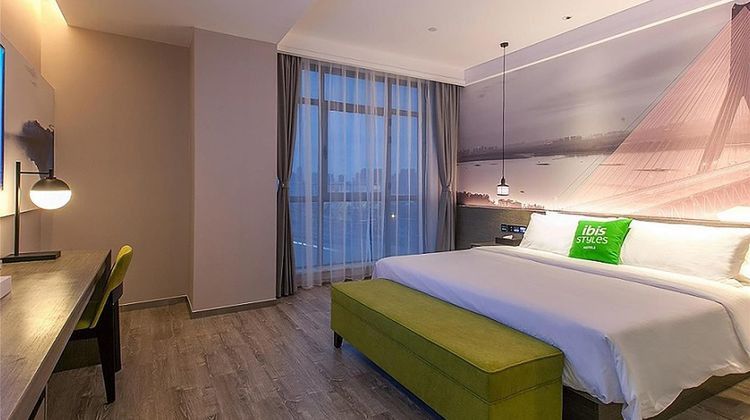 Ibis Styles Wuhan Optics Valley Room