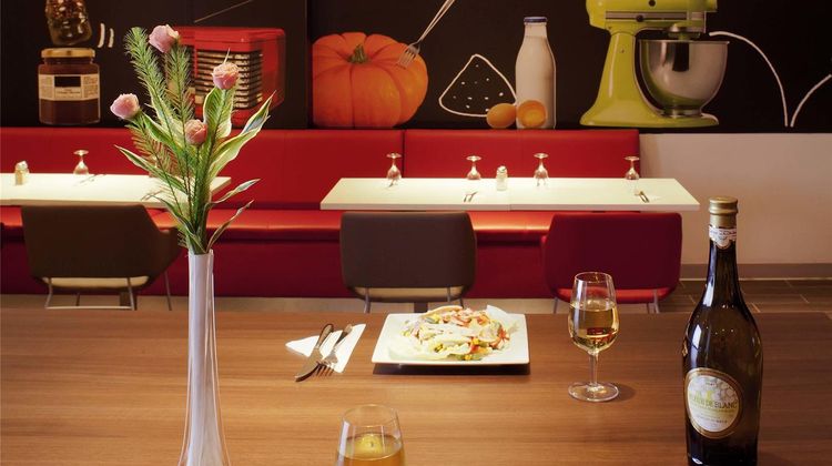 Ibis Bata Restaurant