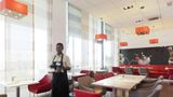 <b>Ibis Bata Restaurant</b>. Images powered by <a href="https://iceportal.shijigroup.com/" title="IcePortal" target="_blank">IcePortal</a>.