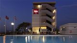 <b>Ibis Bata Exterior</b>. Images powered by <a href="https://iceportal.shijigroup.com/" title="IcePortal" target="_blank">IcePortal</a>.