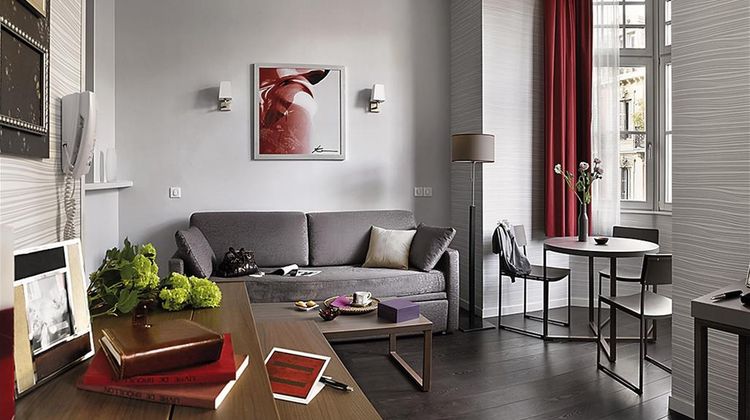 Adagio Strasbourg Place Kleber Room