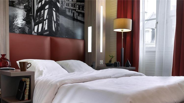 Adagio Strasbourg Place Kleber Room