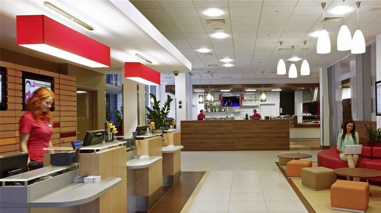 Ibis Warszawa Reduta Hotel Exterior
