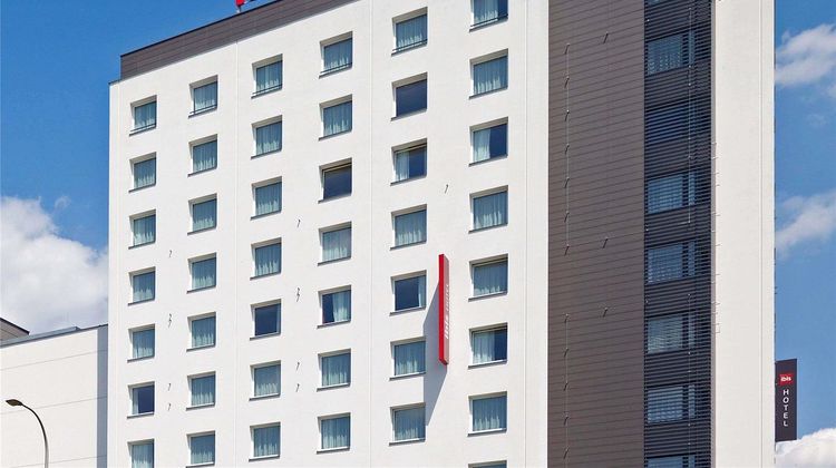 Ibis Warszawa Reduta Hotel Exterior