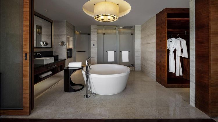 Pullman Sanya Bay Resort & Spa Room