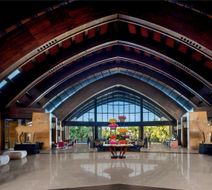 Pullman Sanya Bay Resort & Spa Exterior