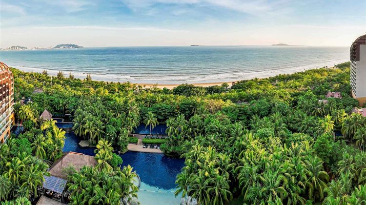 Pullman Sanya Bay Resort & Spa Exterior