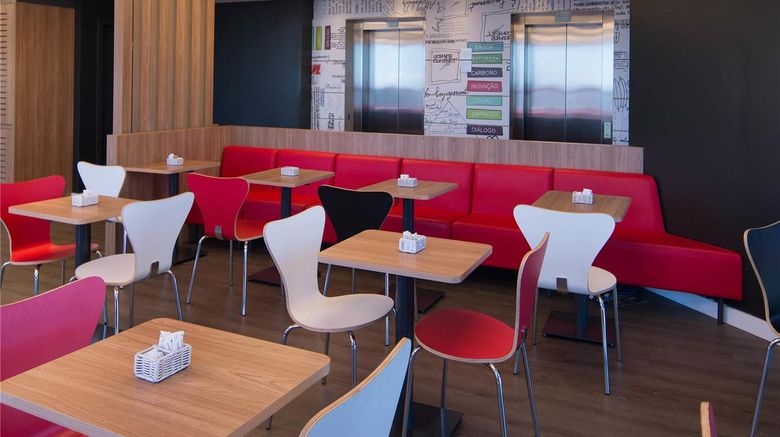 <b>Ibis Passo Fundo Shopping Restaurant</b>. Images powered by <a href="https://iceportal.shijigroup.com/" title="IcePortal" target="_blank">IcePortal</a>.