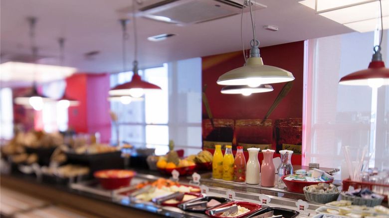 <b>Ibis Passo Fundo Shopping Restaurant</b>. Images powered by <a href="https://iceportal.shijigroup.com/" title="IcePortal" target="_blank">IcePortal</a>.
