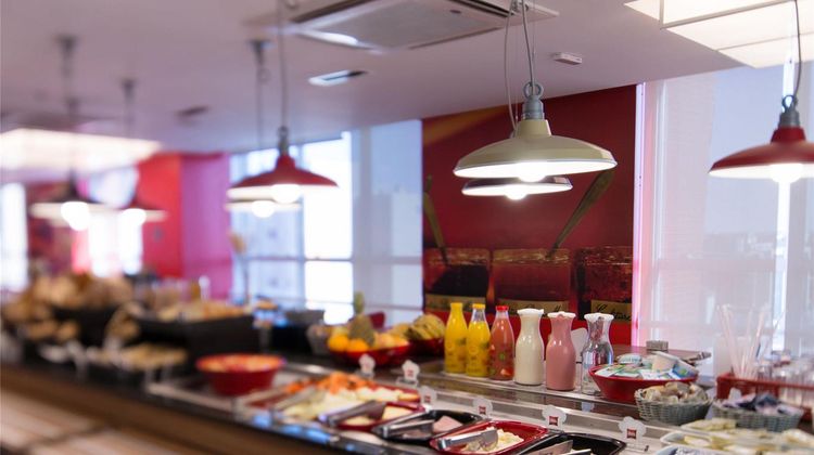 Ibis Passo Fundo Shopping Restaurant