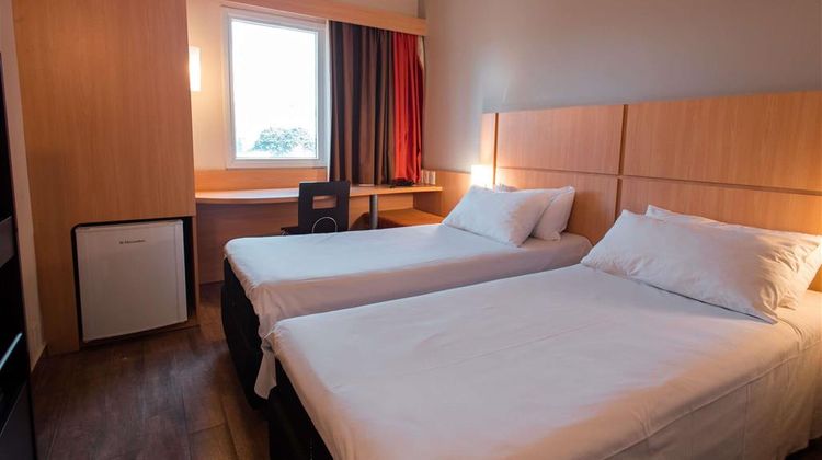 Ibis Presidente Prudente Room