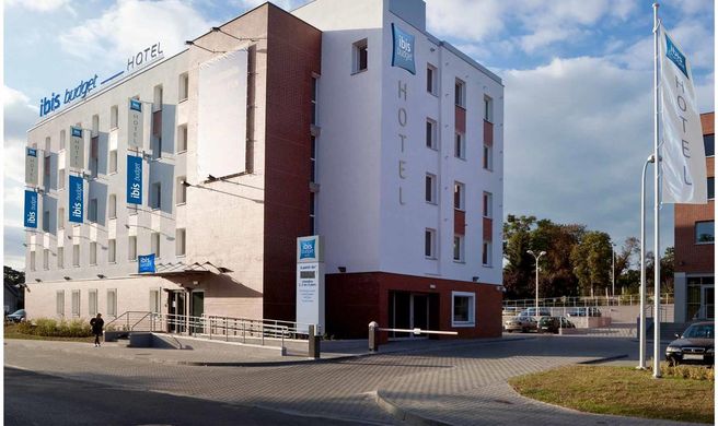 Ibis Budget Torun Exterior