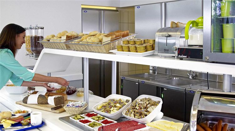Ibis Budget Warszawa Reduta Restaurant